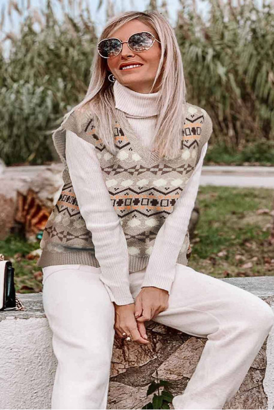 Elegantul sacou maxi din tricot bej cu model tip șevalet