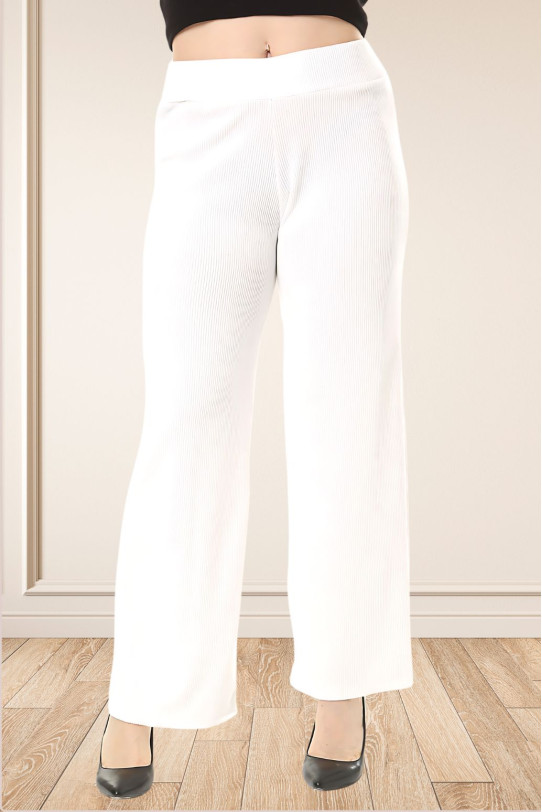 Pantaloni maxi din bumbac texturat cu talie elastica in alb